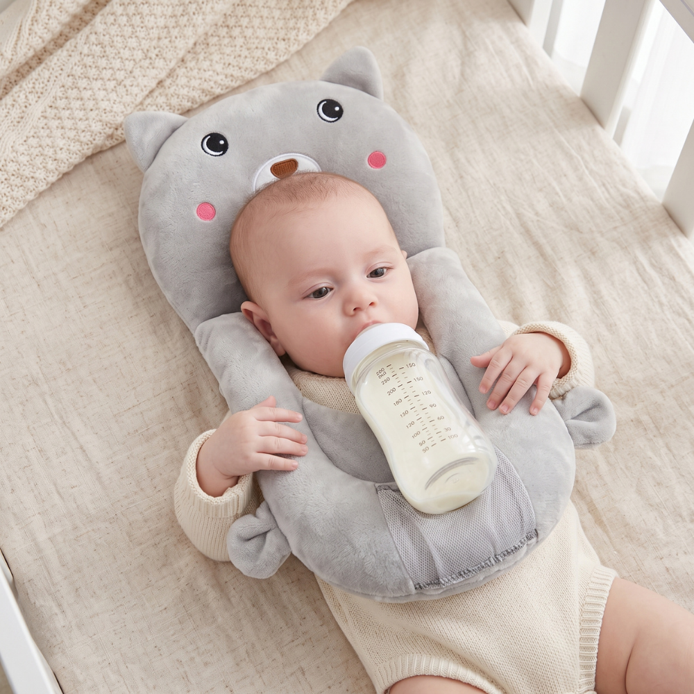 Little Manta Cushy Baby Feeding Pillow