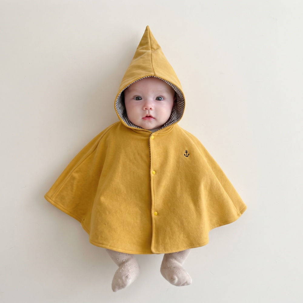 Little Manta Baby Hooded Cape