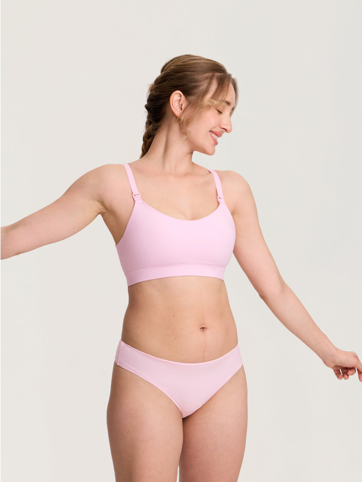 Inbarely® Plus Seamless Molded Nursing Bra