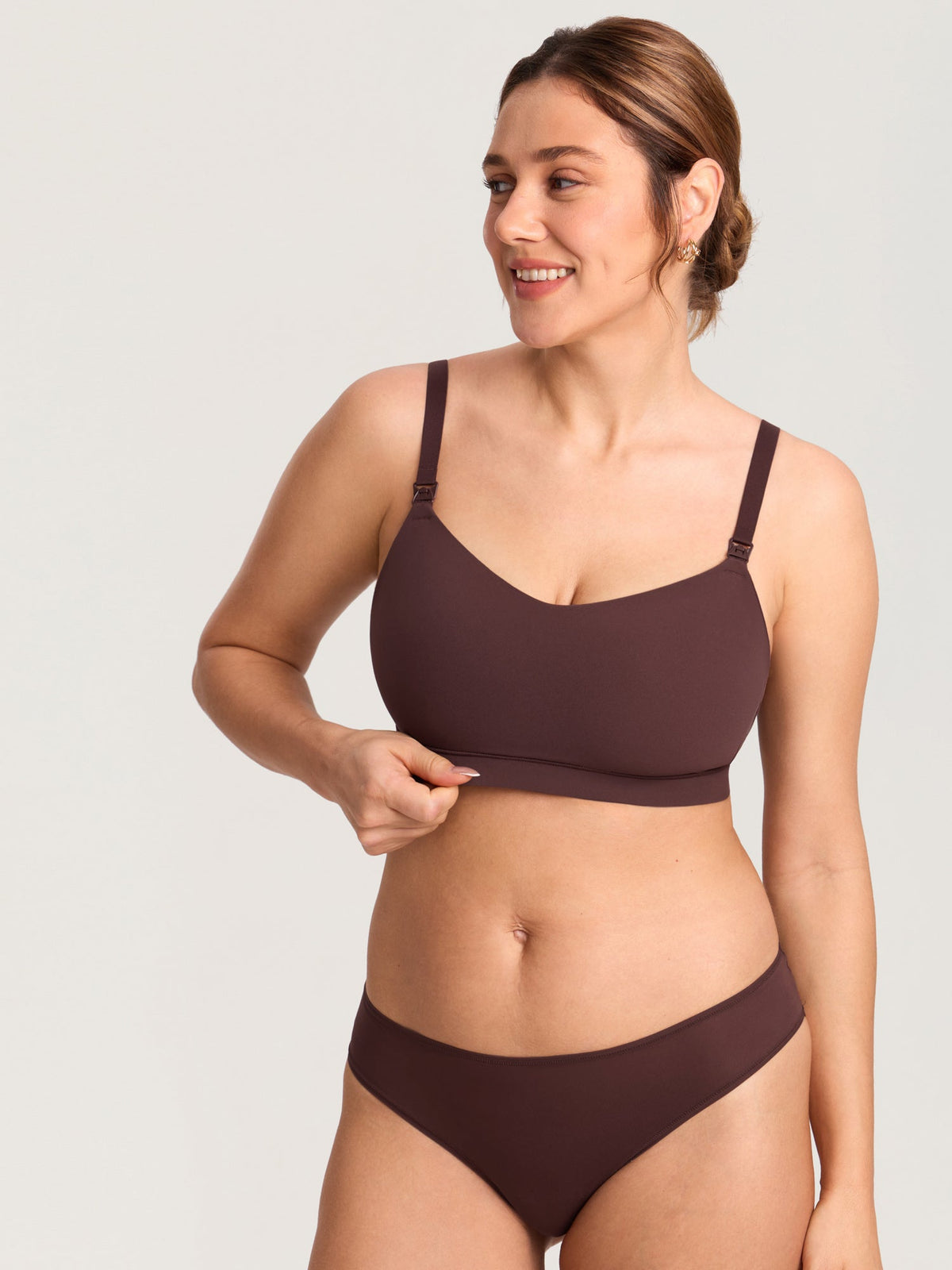 Inbarely® Plus Seamless Molded Nursing Bra
