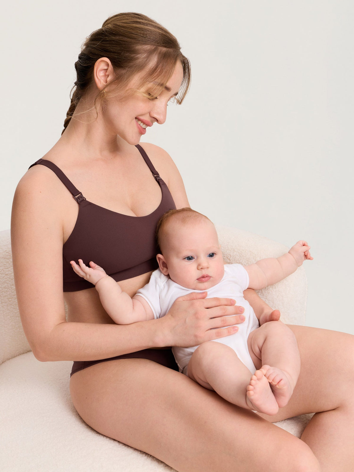 Inbarely® Plus Seamless Molded Nursing Bra