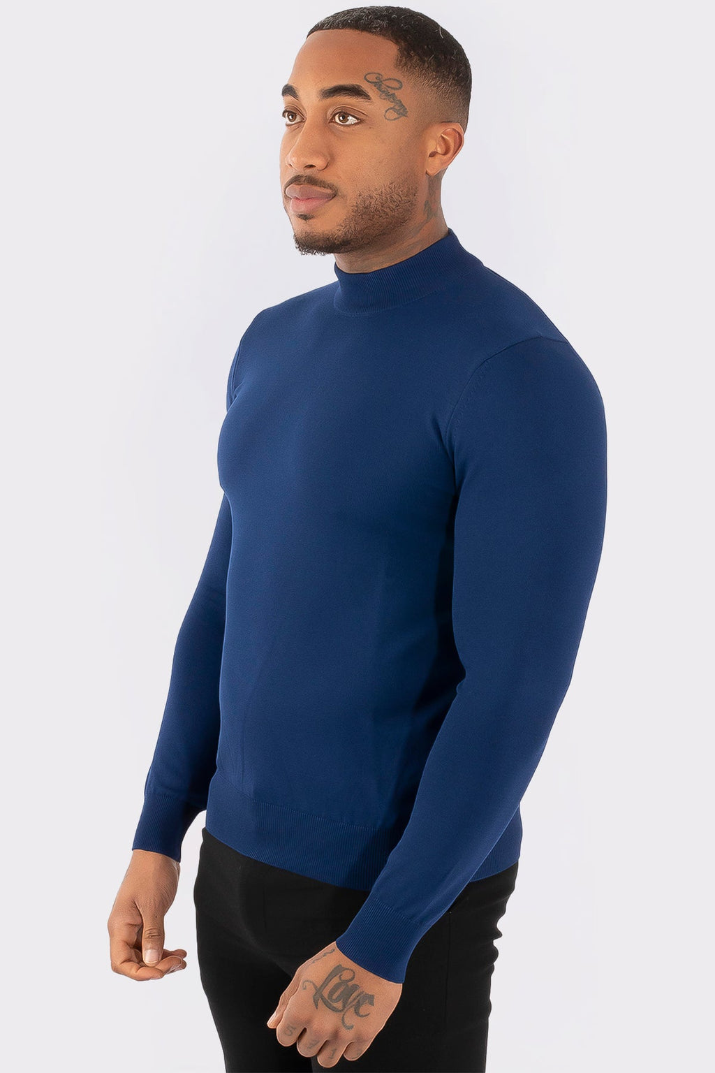 THE TORIVO HALF TURTLENECK