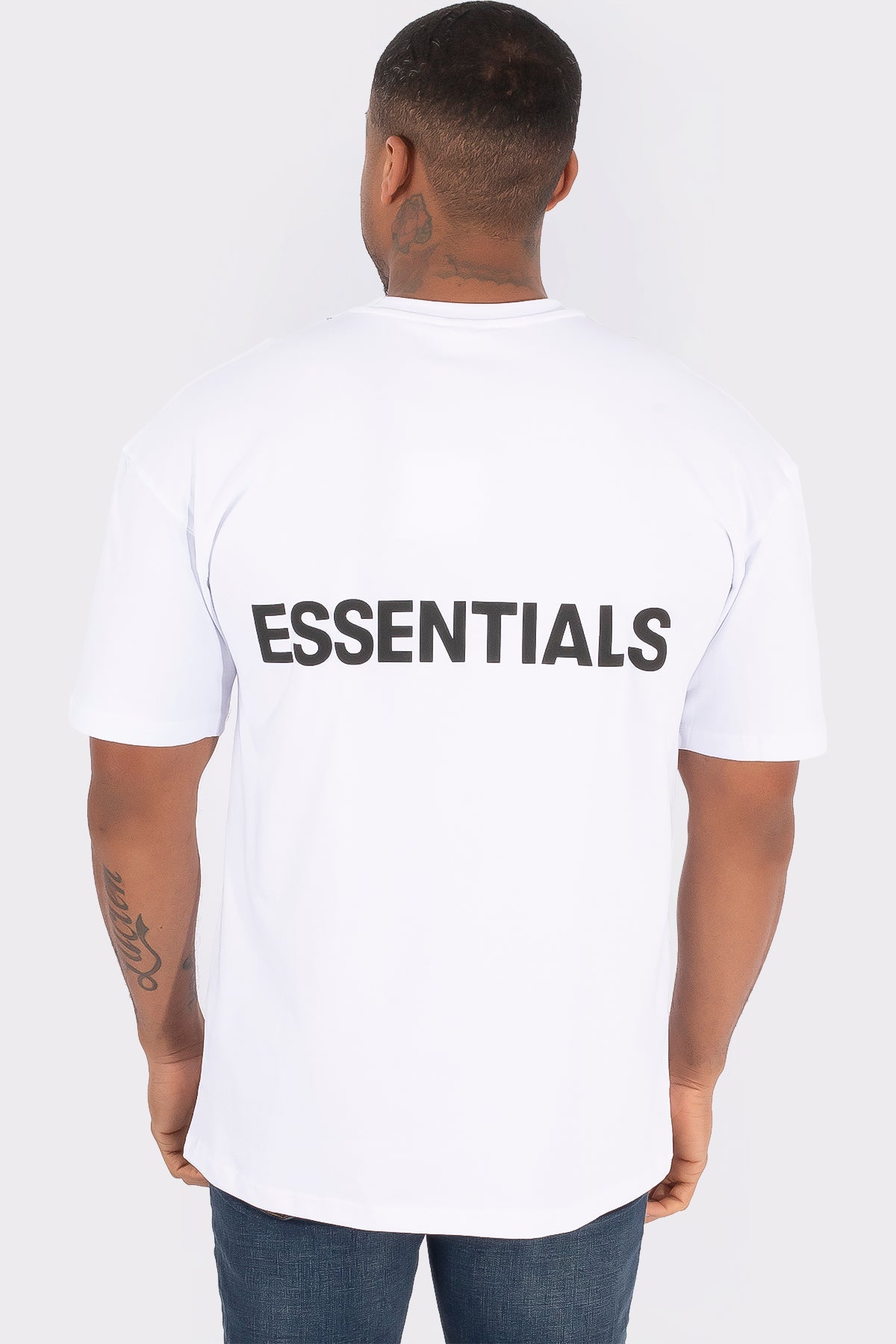 THE ESSENTIALS T-SHIRT