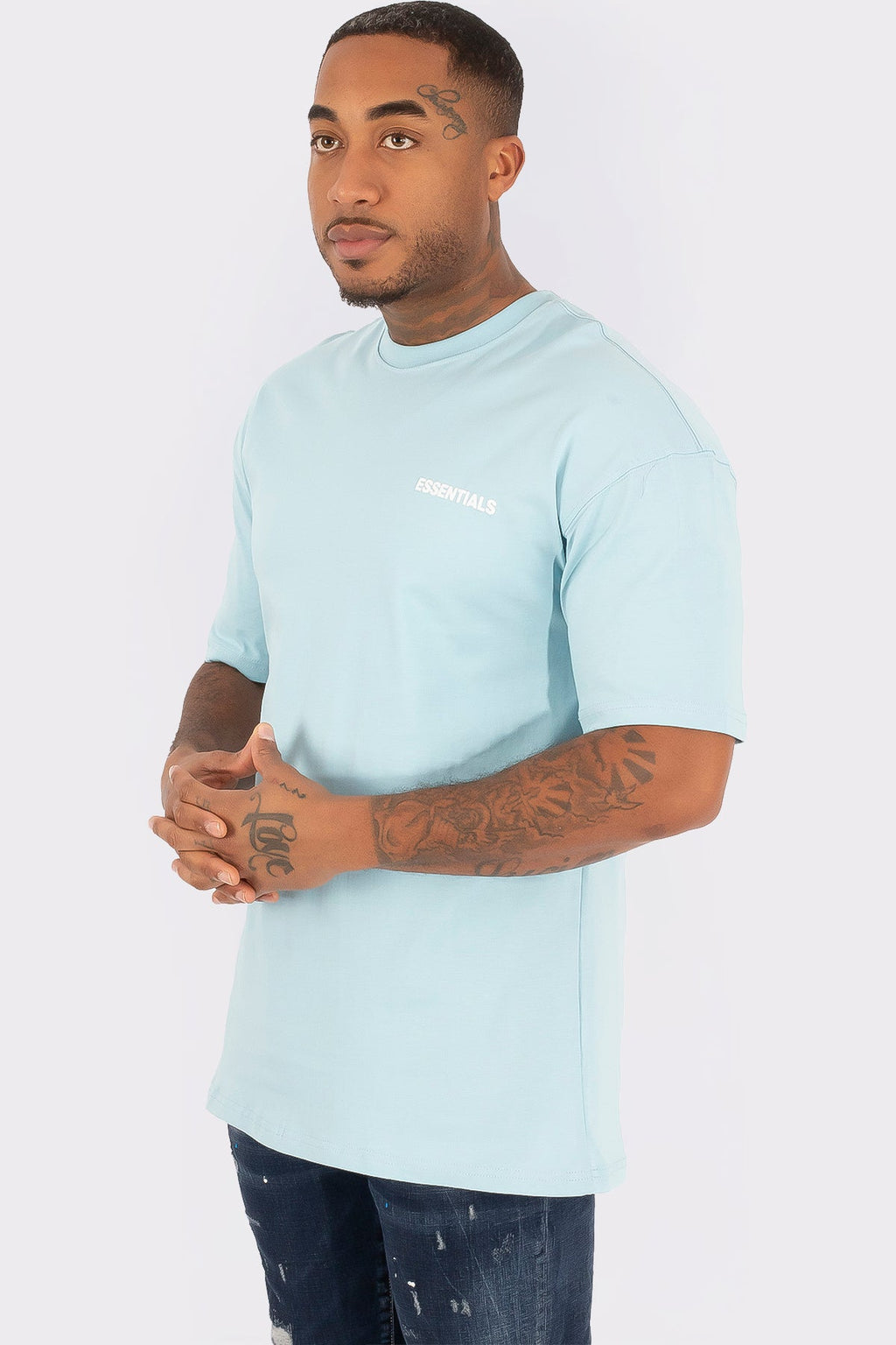 THE ESSENTIALS T-SHIRT