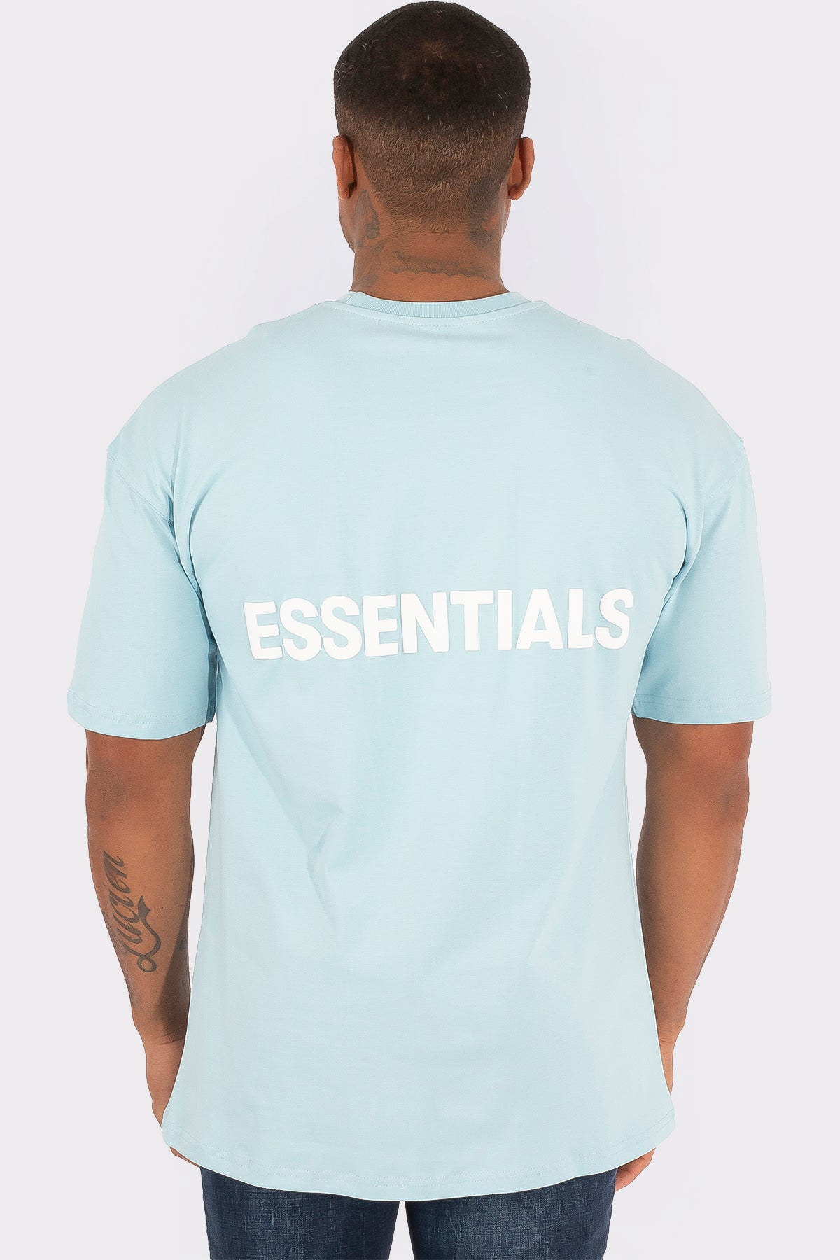 THE ESSENTIALS T-SHIRT