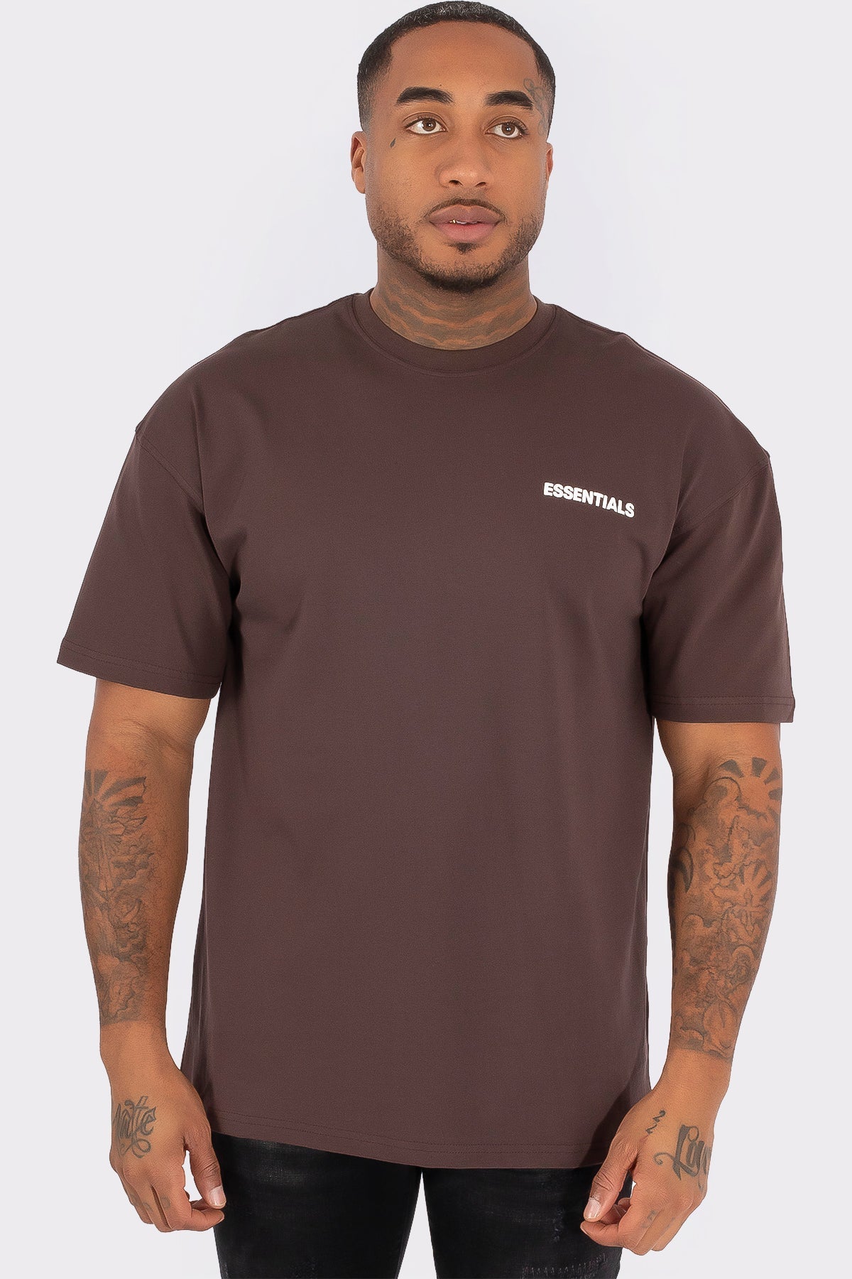 THE ESSENTIALS T-SHIRT