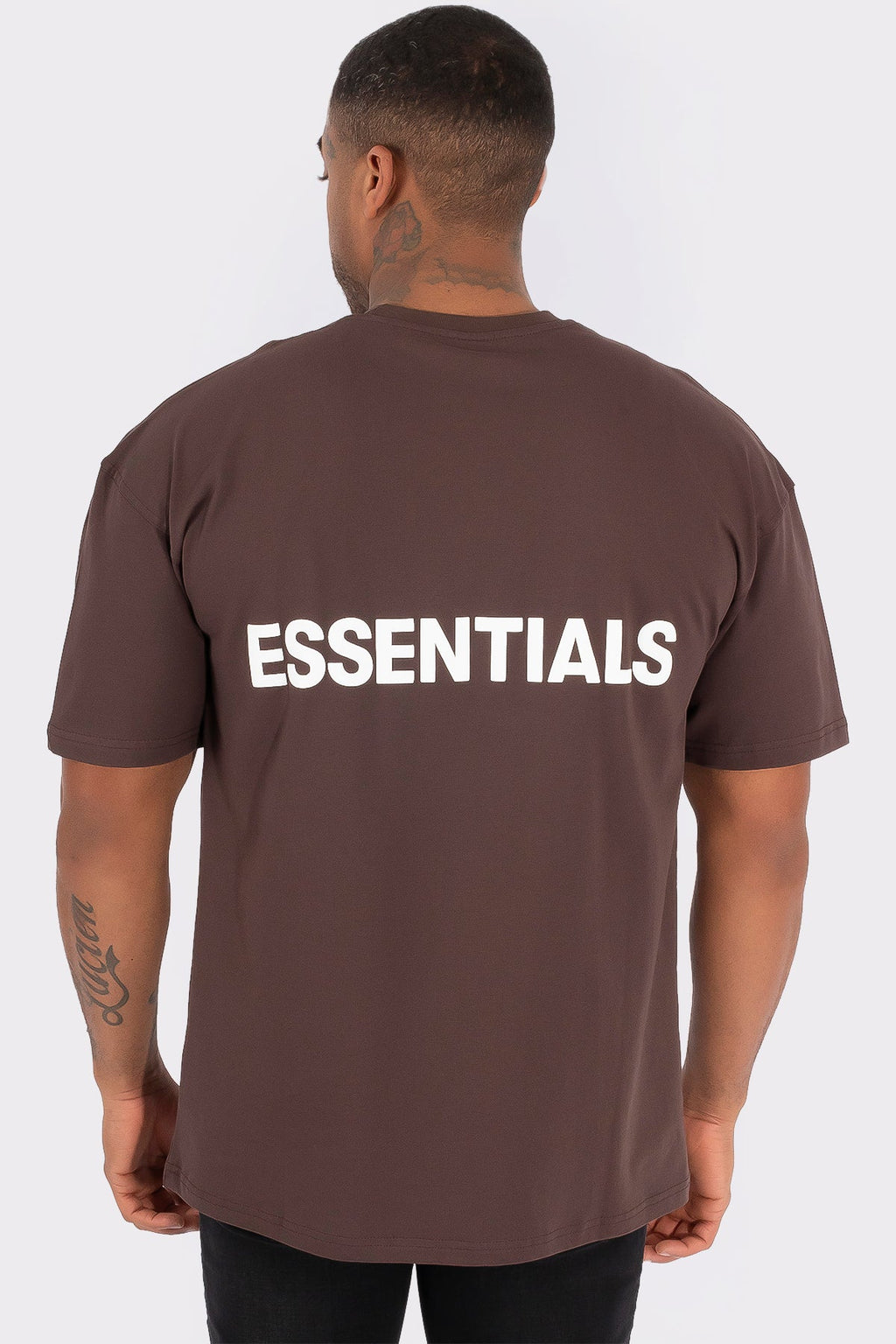 THE ESSENTIALS T-SHIRT