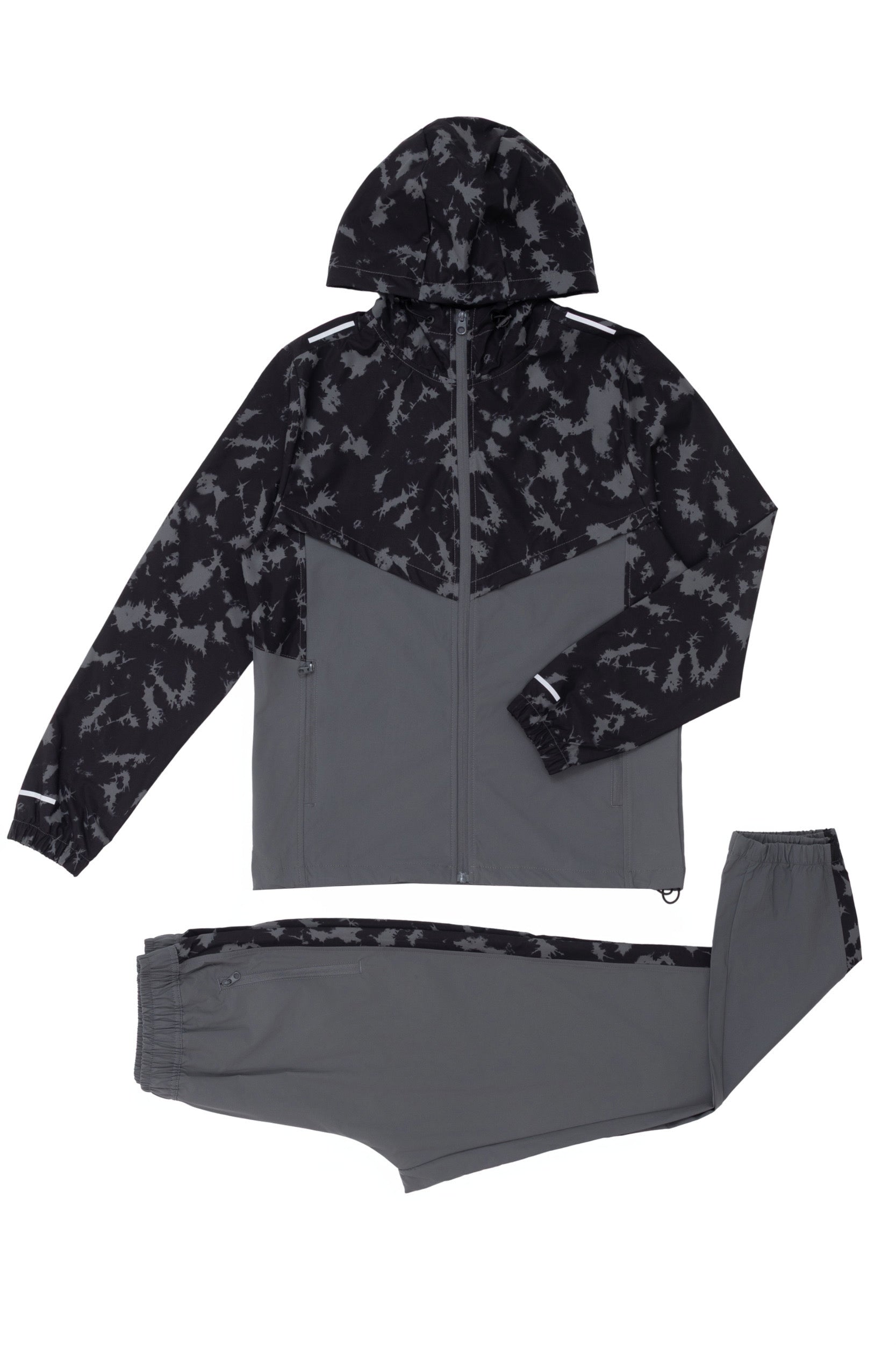 THE CAMOUFLAGE COMBISET