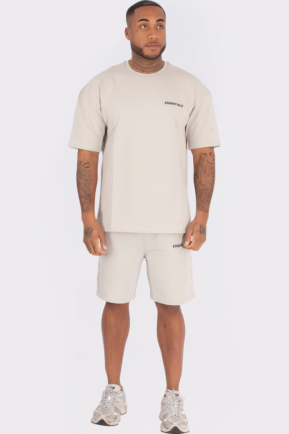 THE ESSENTIALS SUMMERSET