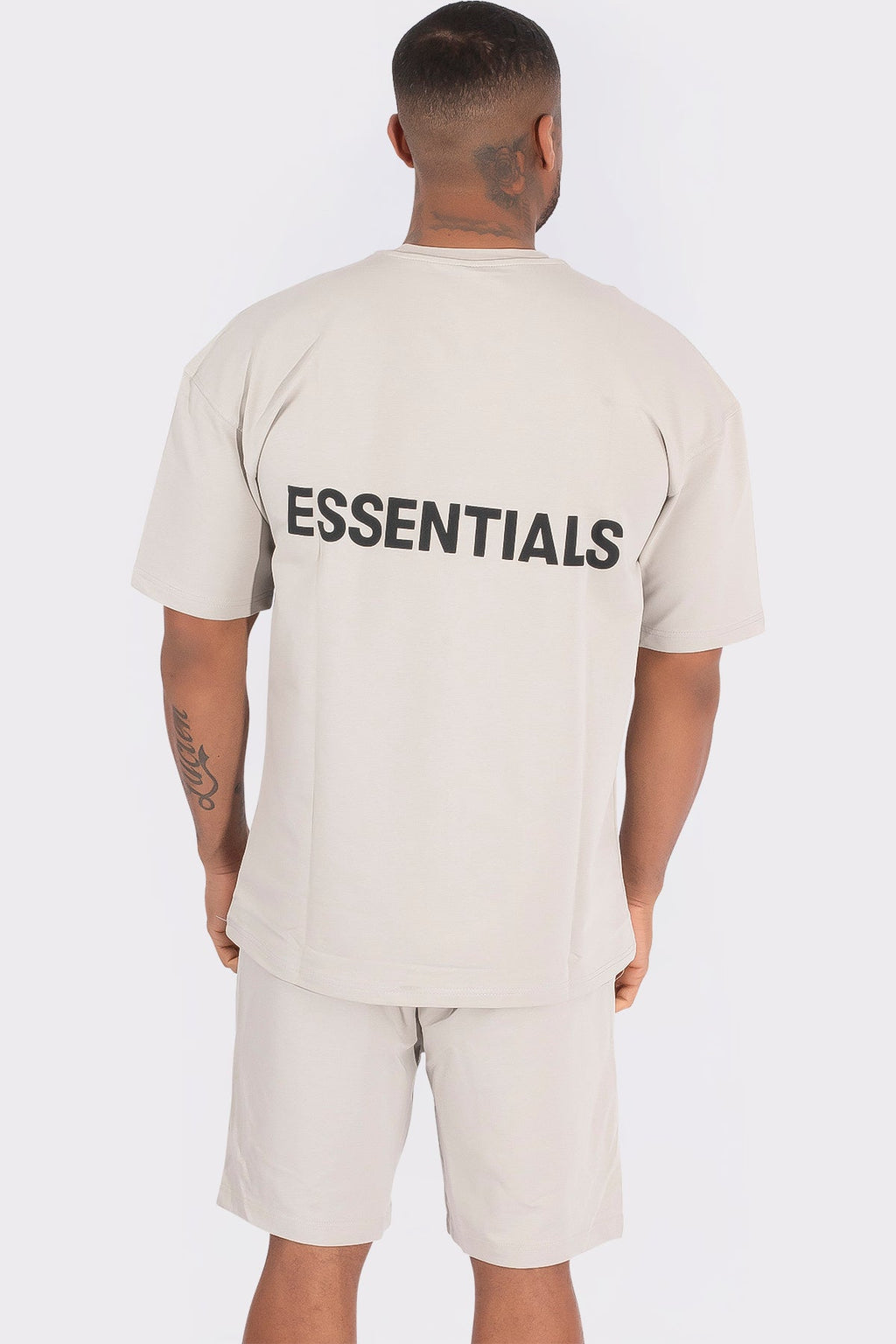 THE ESSENTIALS SUMMERSET