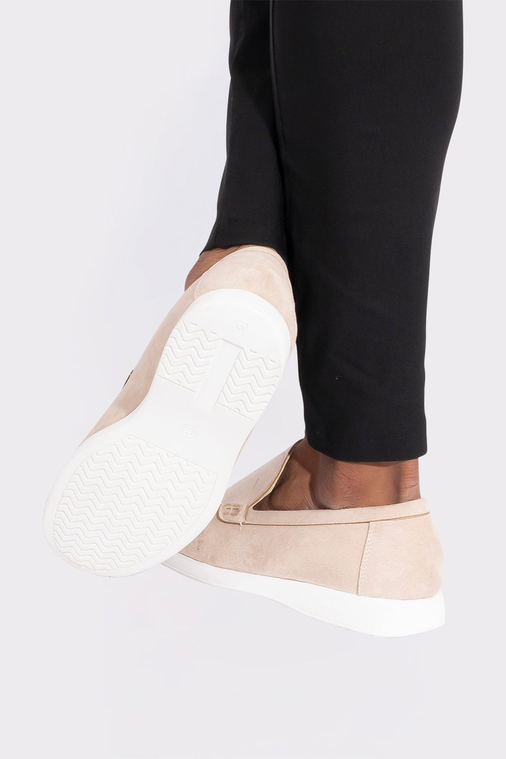 THE MONCLOVA ESSENTIAL LOAFER