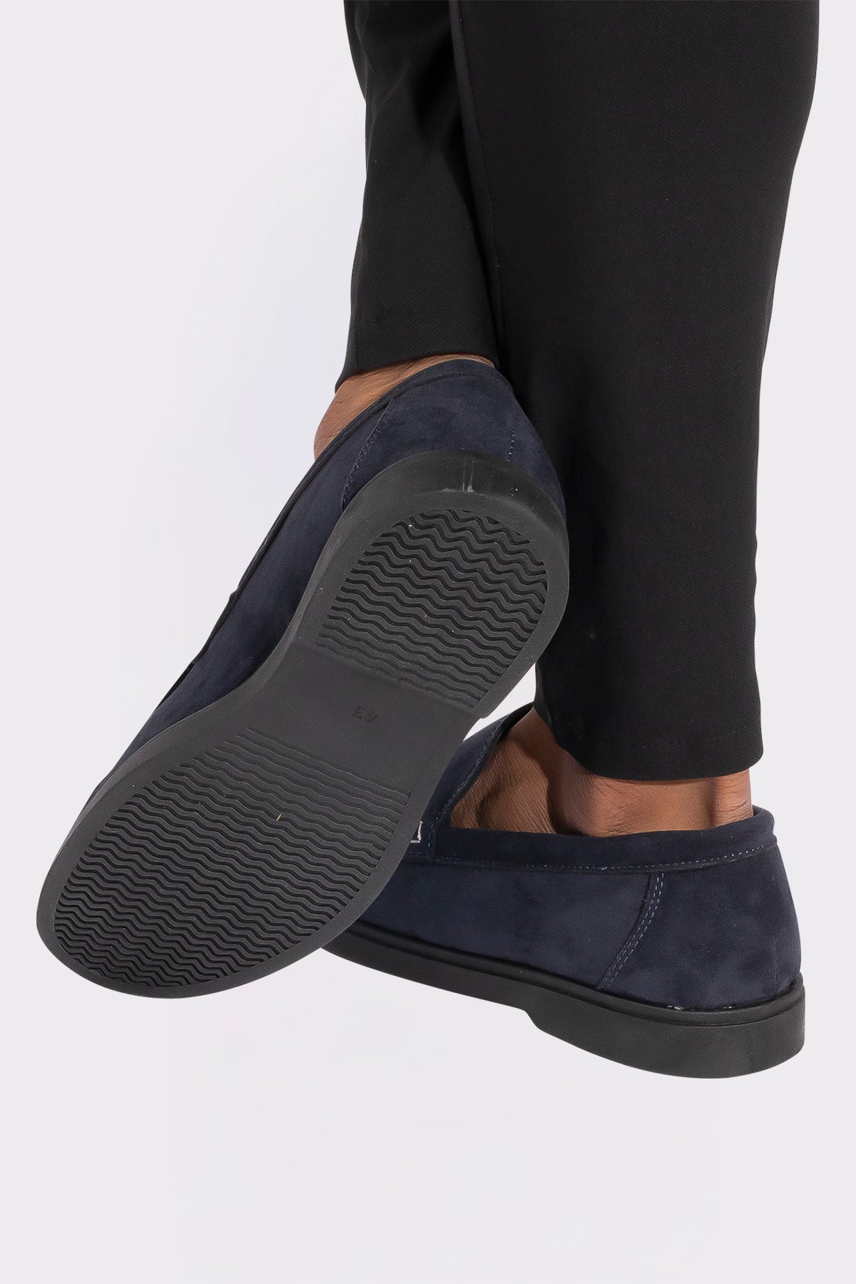 THE MORITZ ESSENTIAL LOAFER