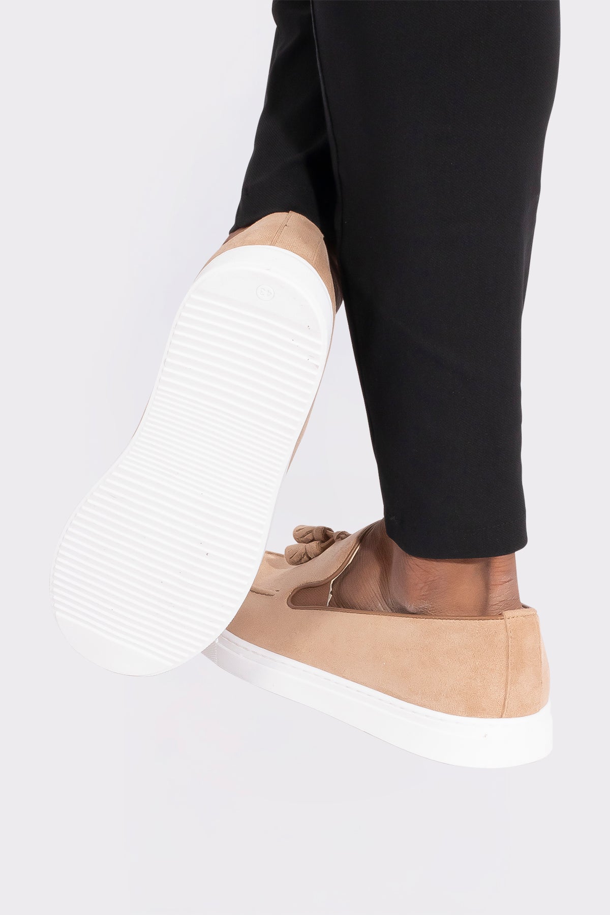 THE MODENA ESSENTIAL LOAFER