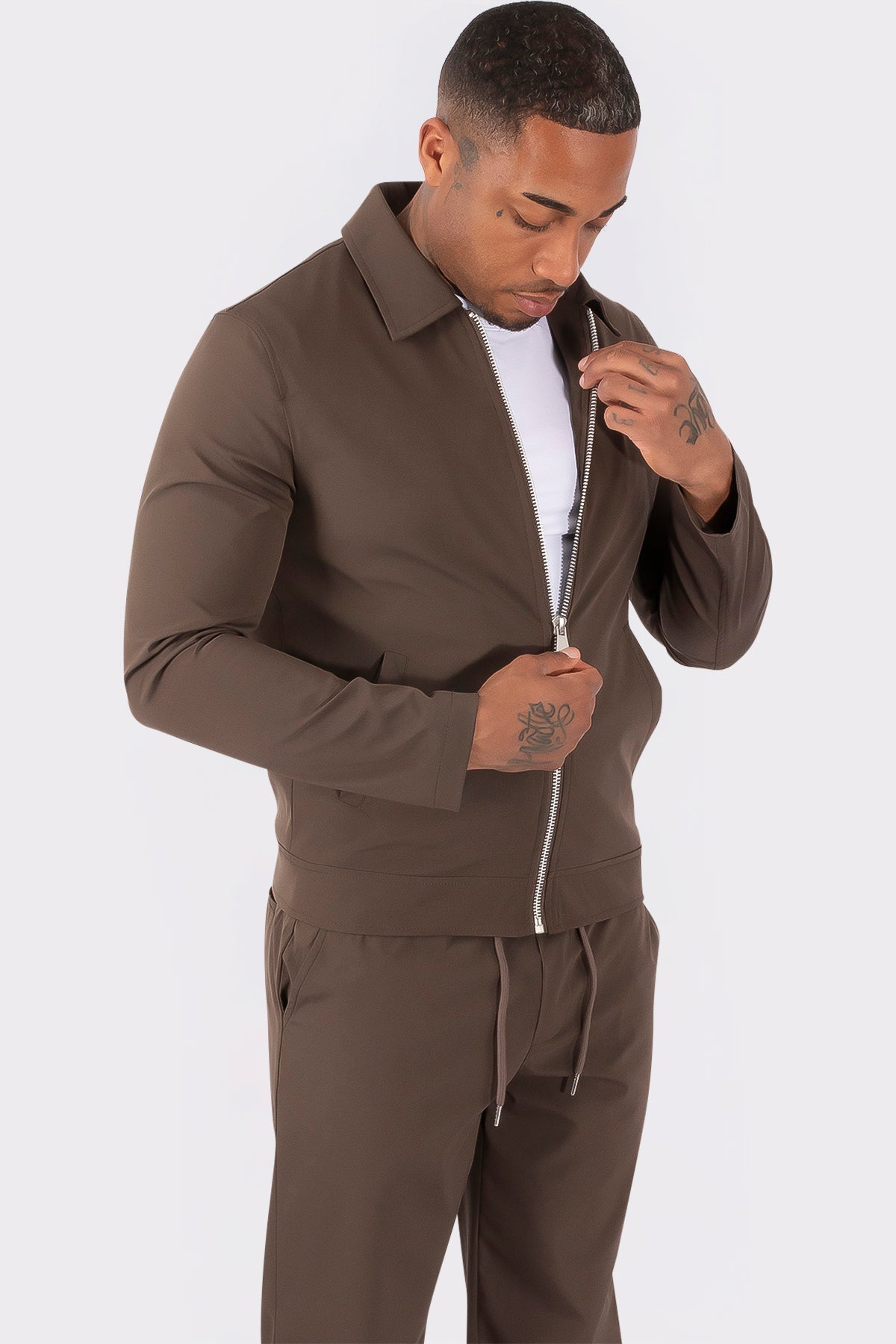 THE ZURICH TECH SUIT