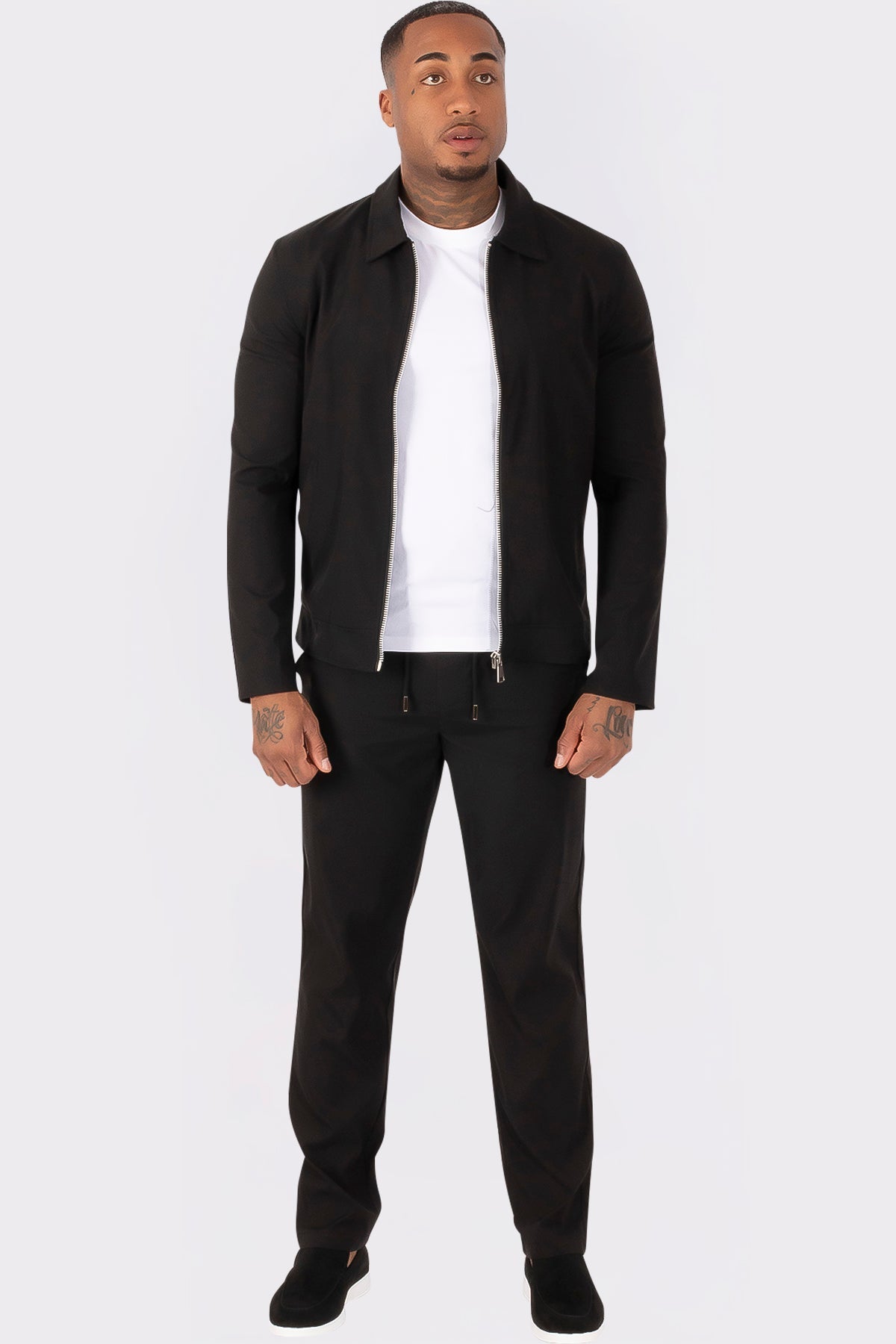 THE ZURICH TECH SUIT
