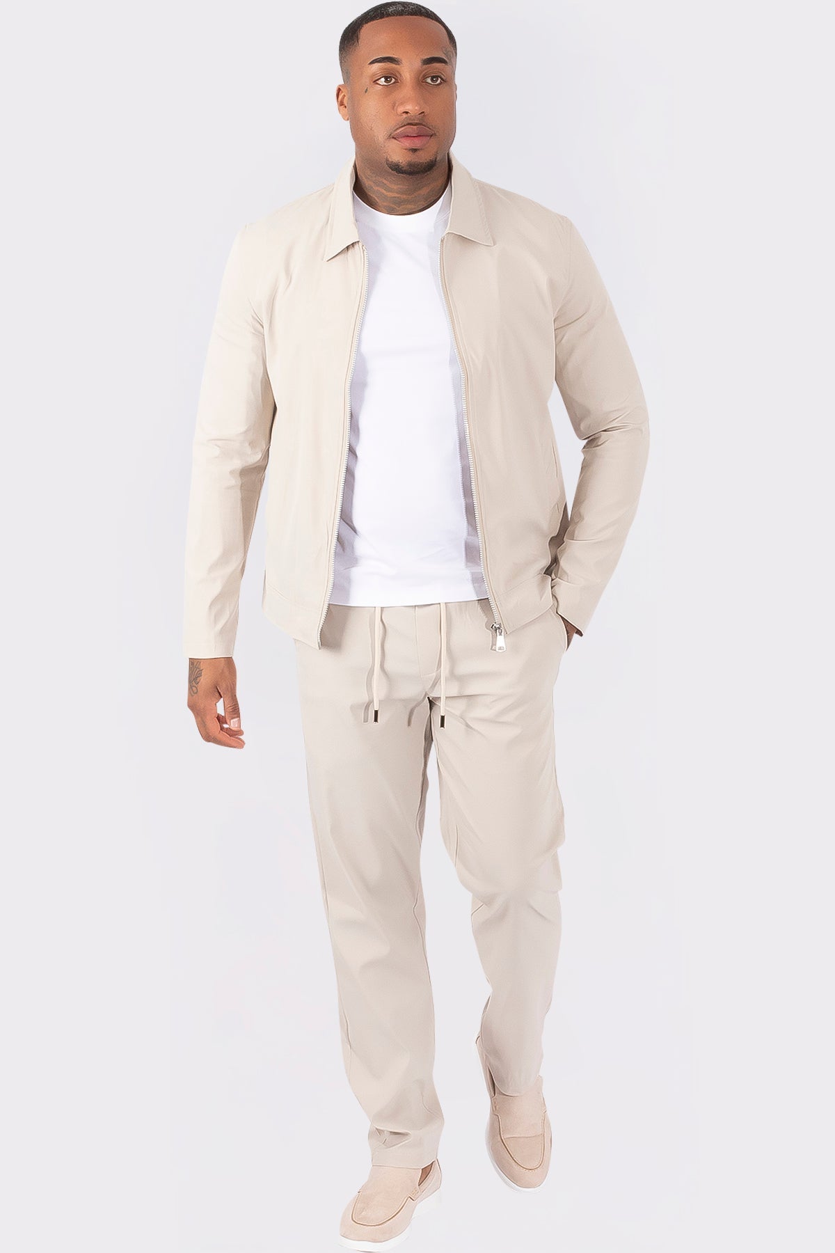 THE ZURICH TECH SUIT