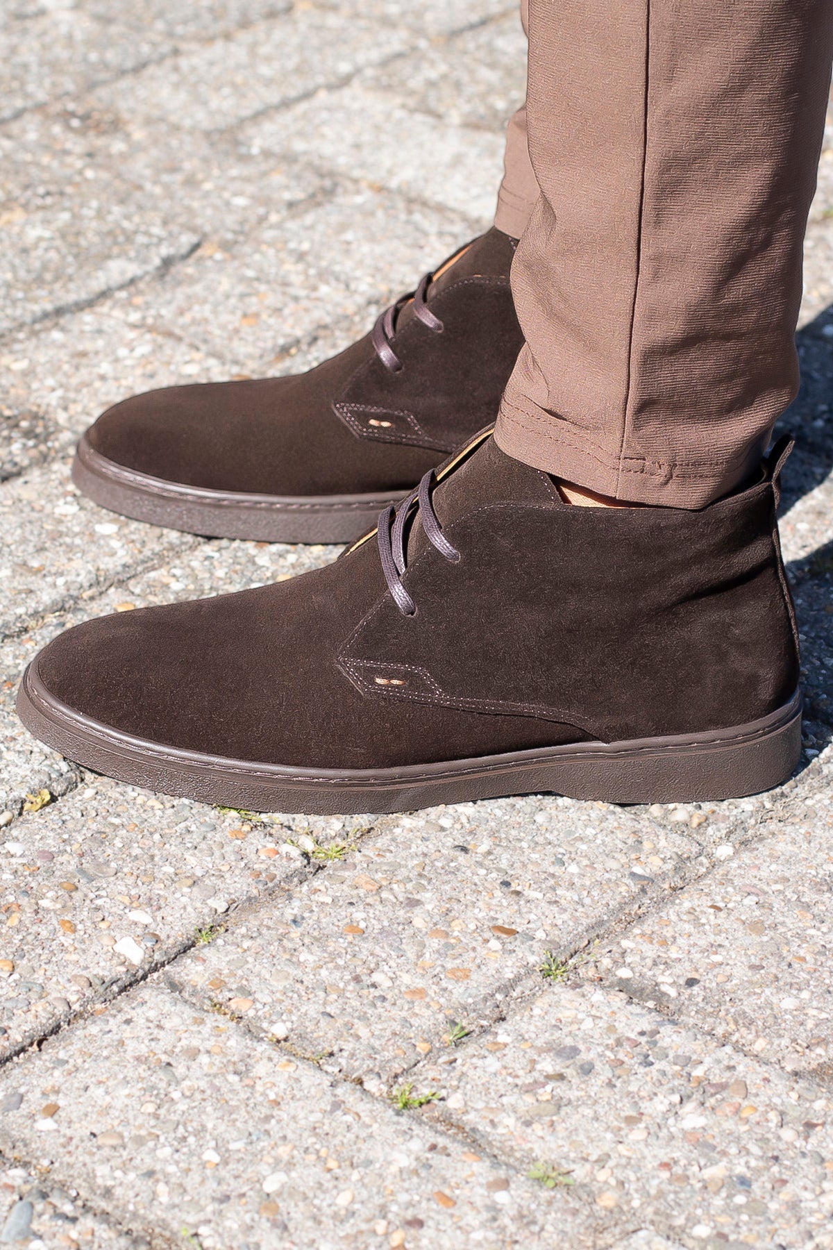 THE ALVERIO PREMIUM HIGHTOP