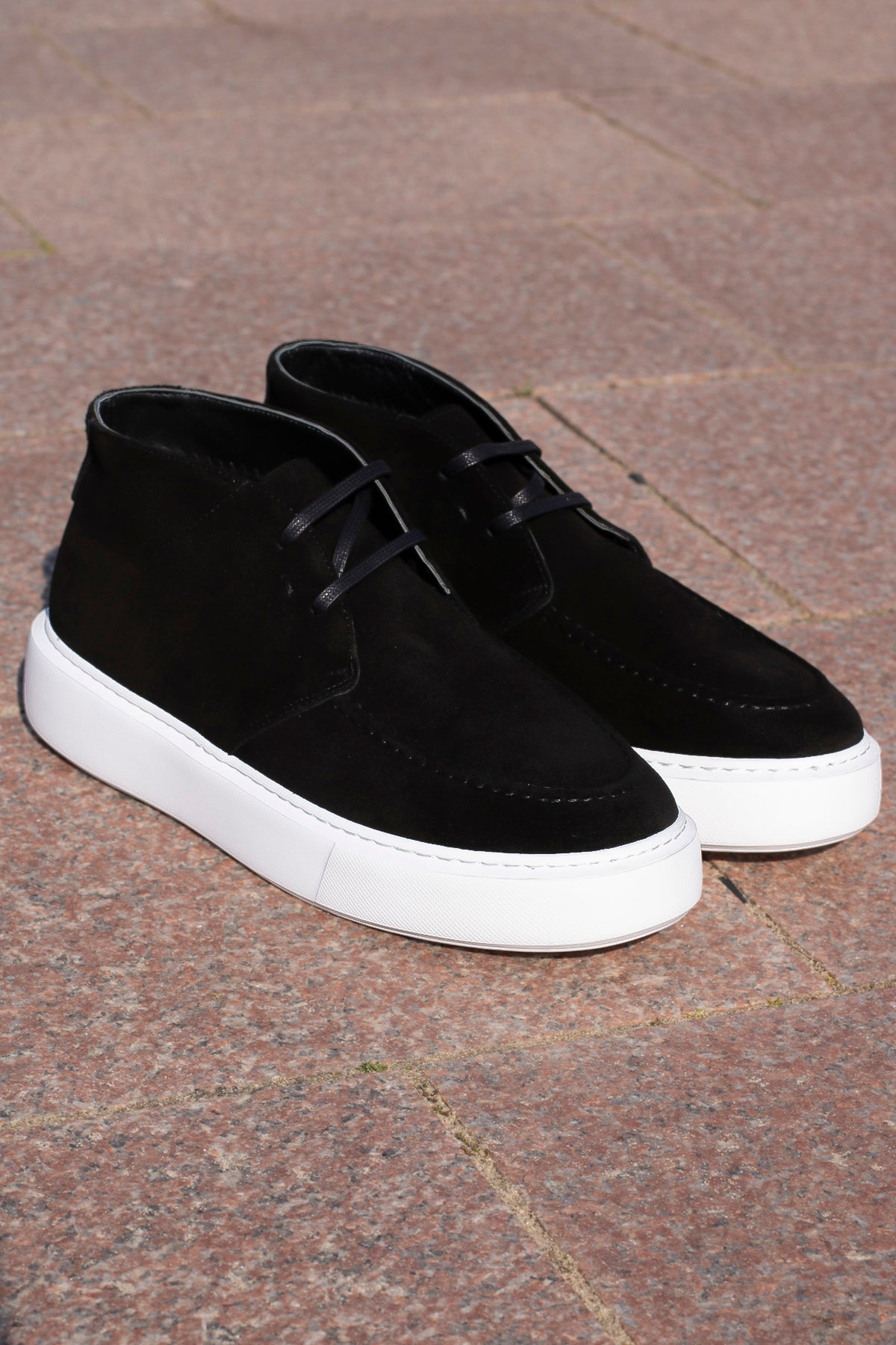 THE MATERA PREMIUM HIGHTOP