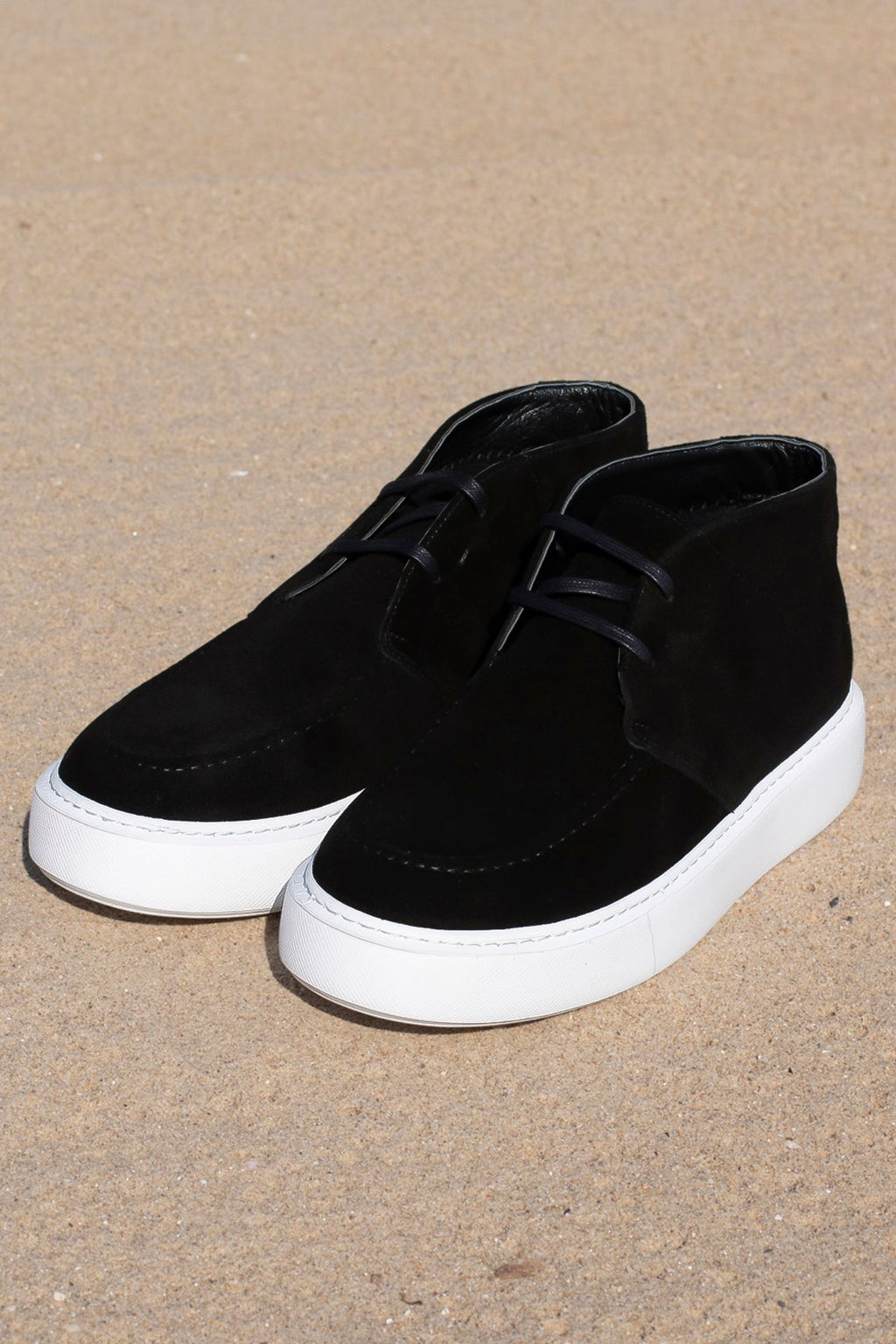 THE MATERA PREMIUM HIGHTOP