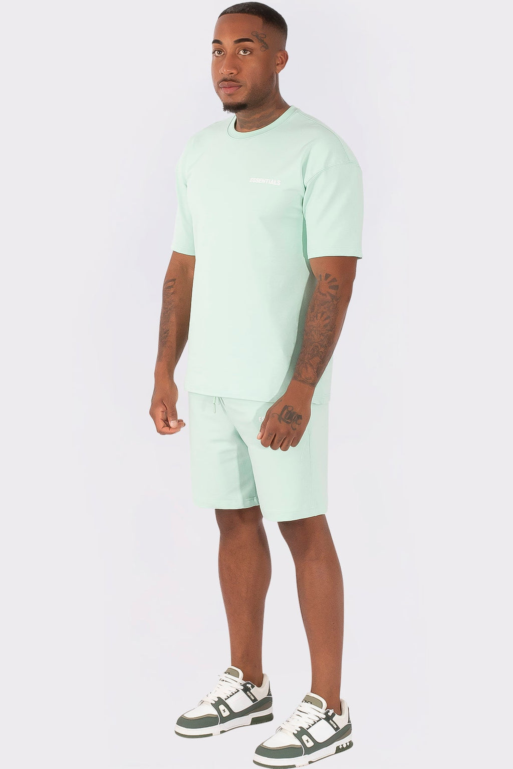 THE ESSENTIALS SUMMERSET