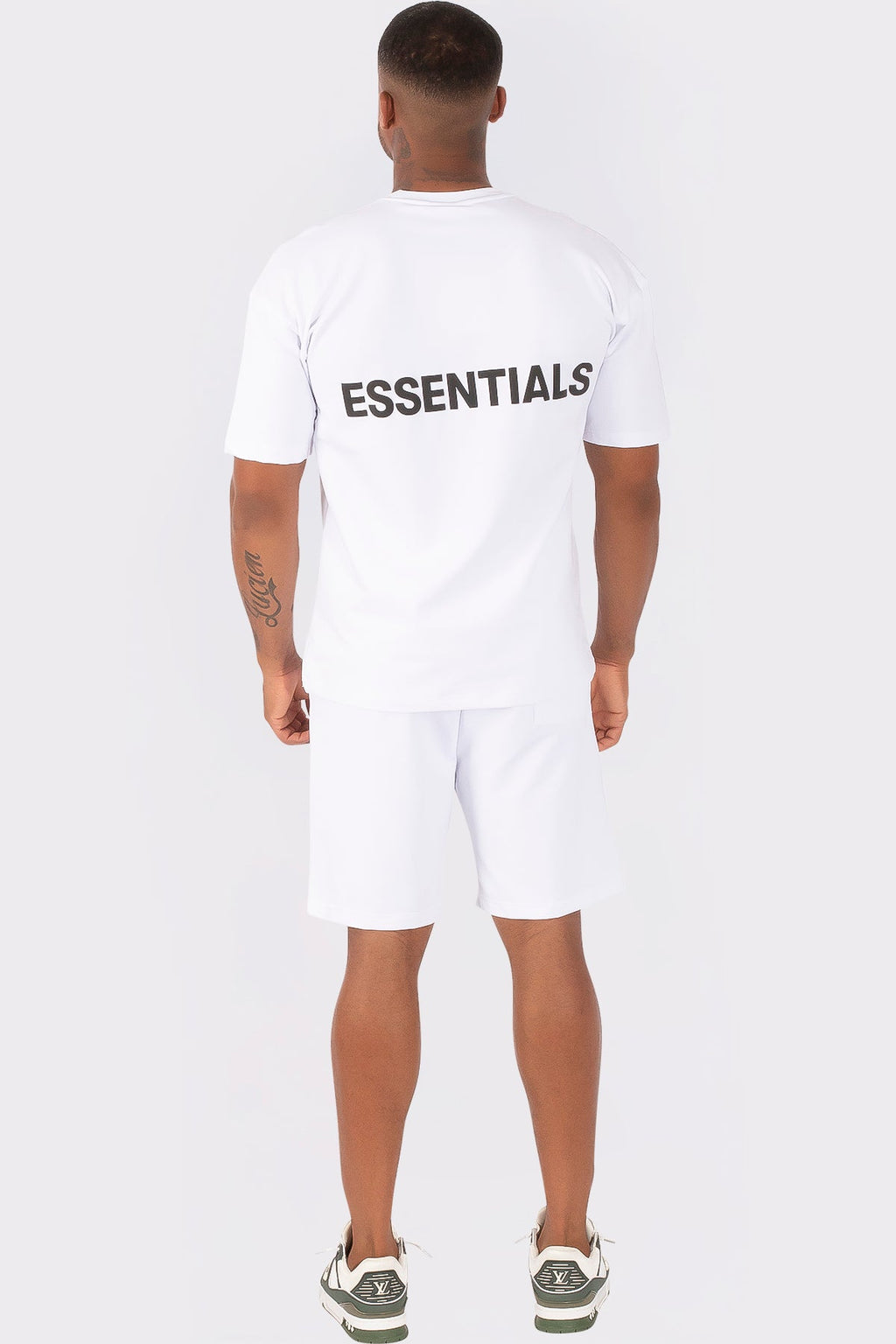 THE ESSENTIALS SUMMERSET