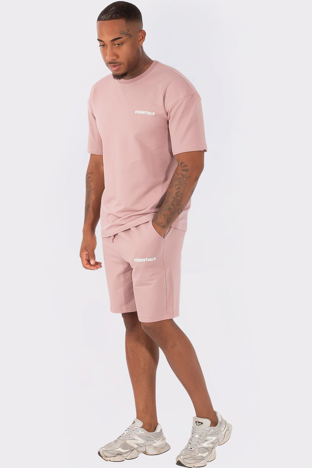 THE ESSENTIALS SUMMERSET