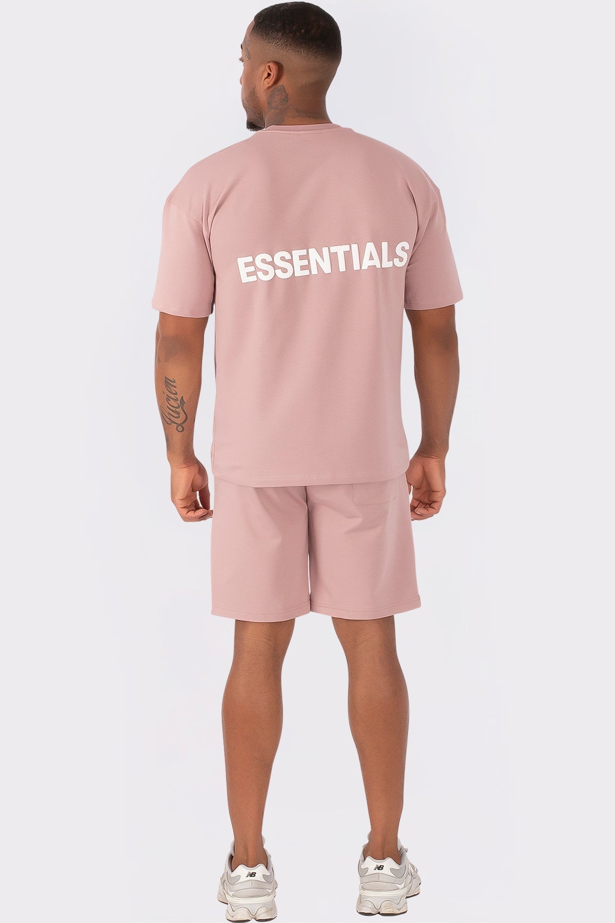 THE ESSENTIALS SUMMERSET