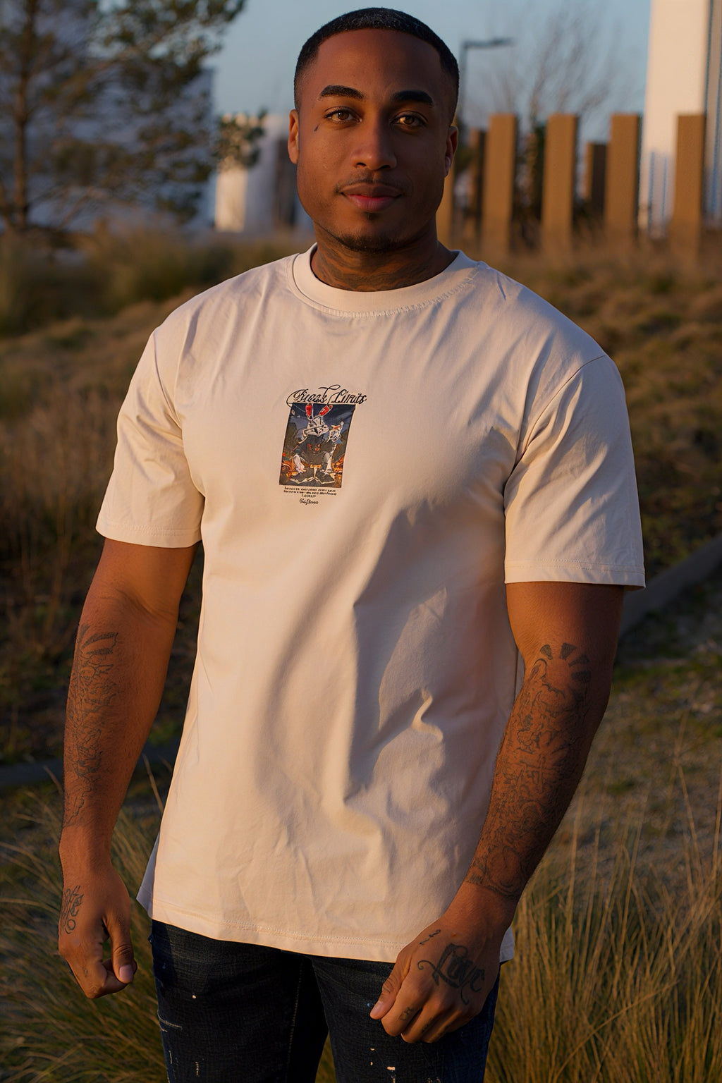 THE ICON LOONEY T-SHIRT