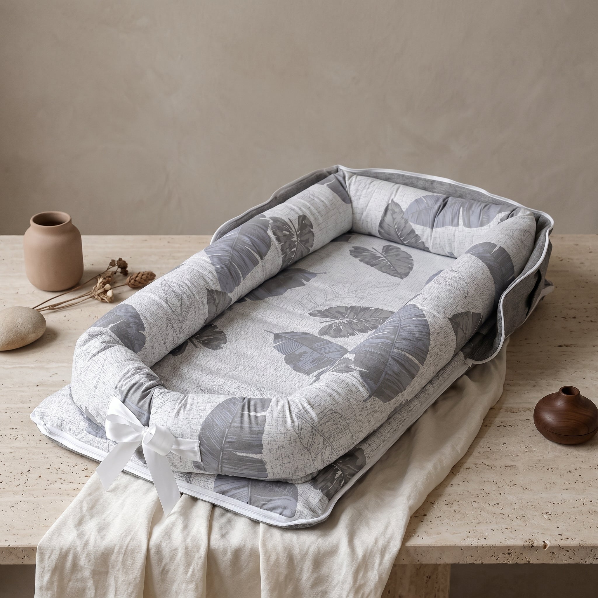 Little Manta Baby Lounger Nest