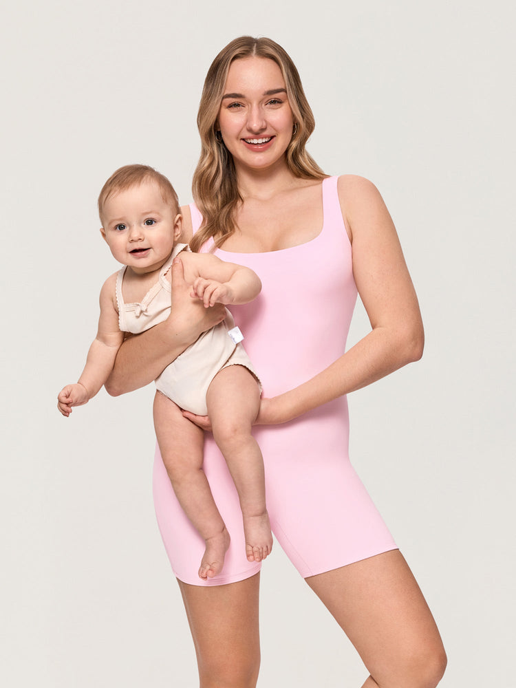 Fazo Store dubbellaagse korte zwangerschapsjumpsuit met vierkante hals
