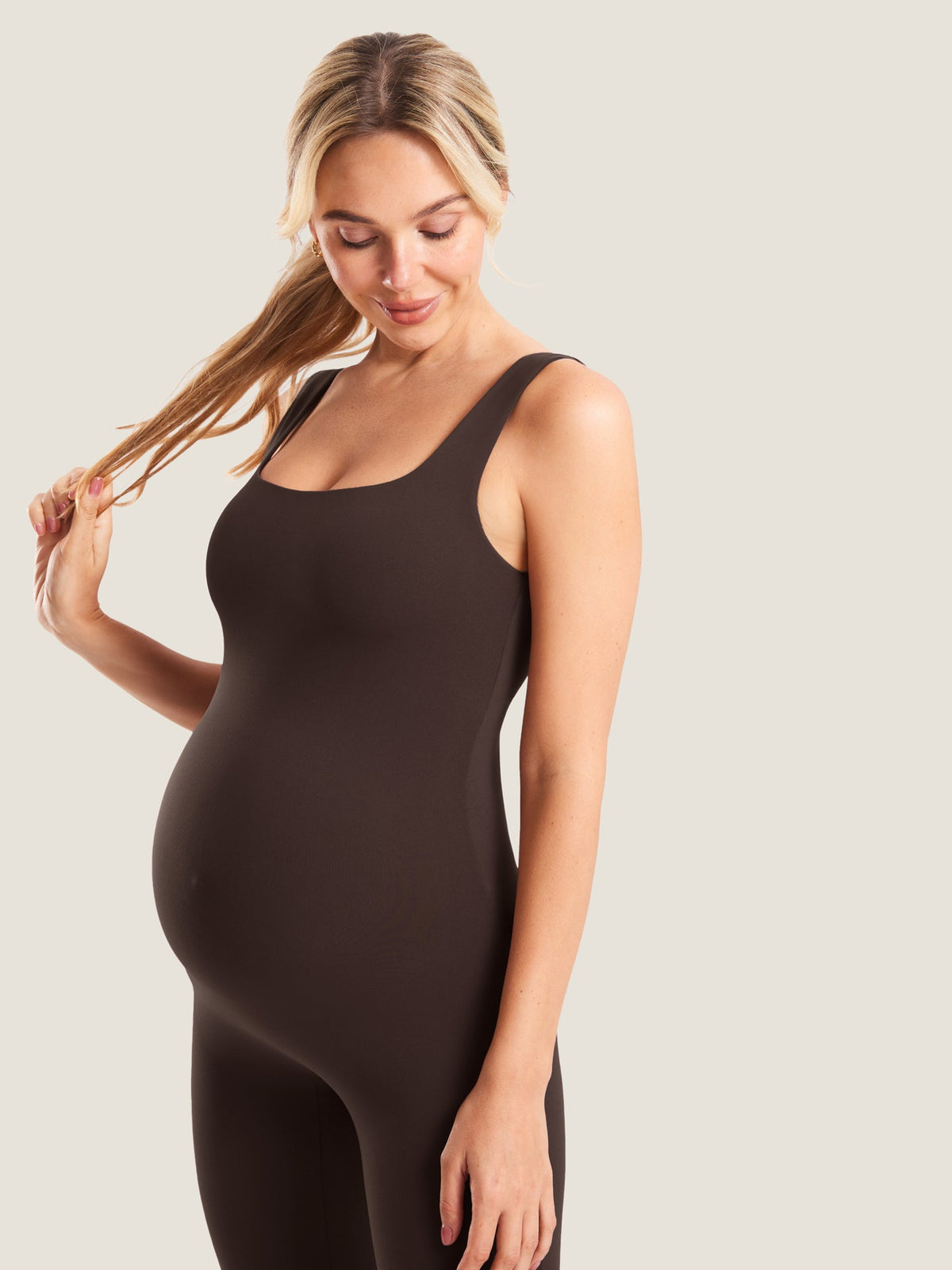 Fazo Store zwangerschapsjumpsuit met vierkante hals – 64 cm