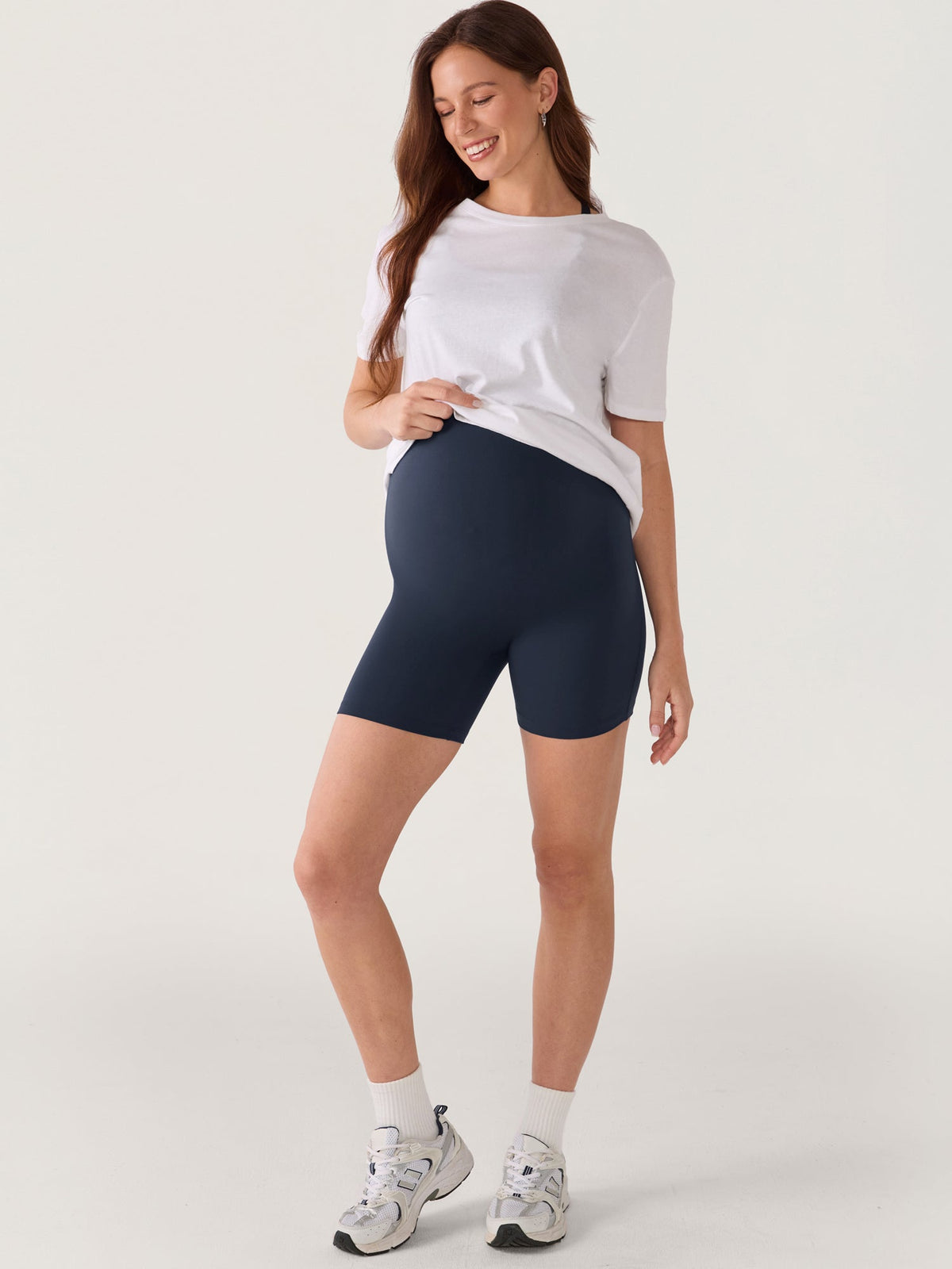 Fazo Store zwangerschapsshort met naadloos voorpand – 15 cm