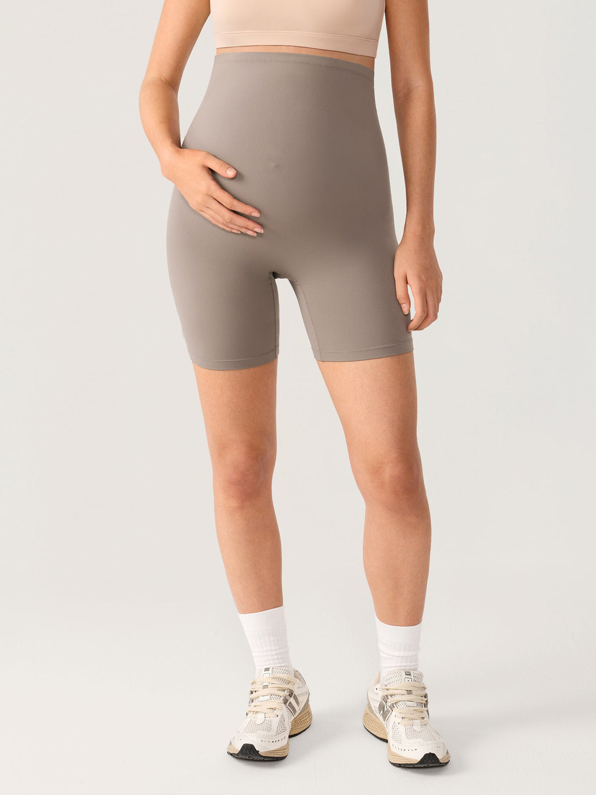 Fazo Store zwangerschapsshort met naadloos voorpand – 15 cm