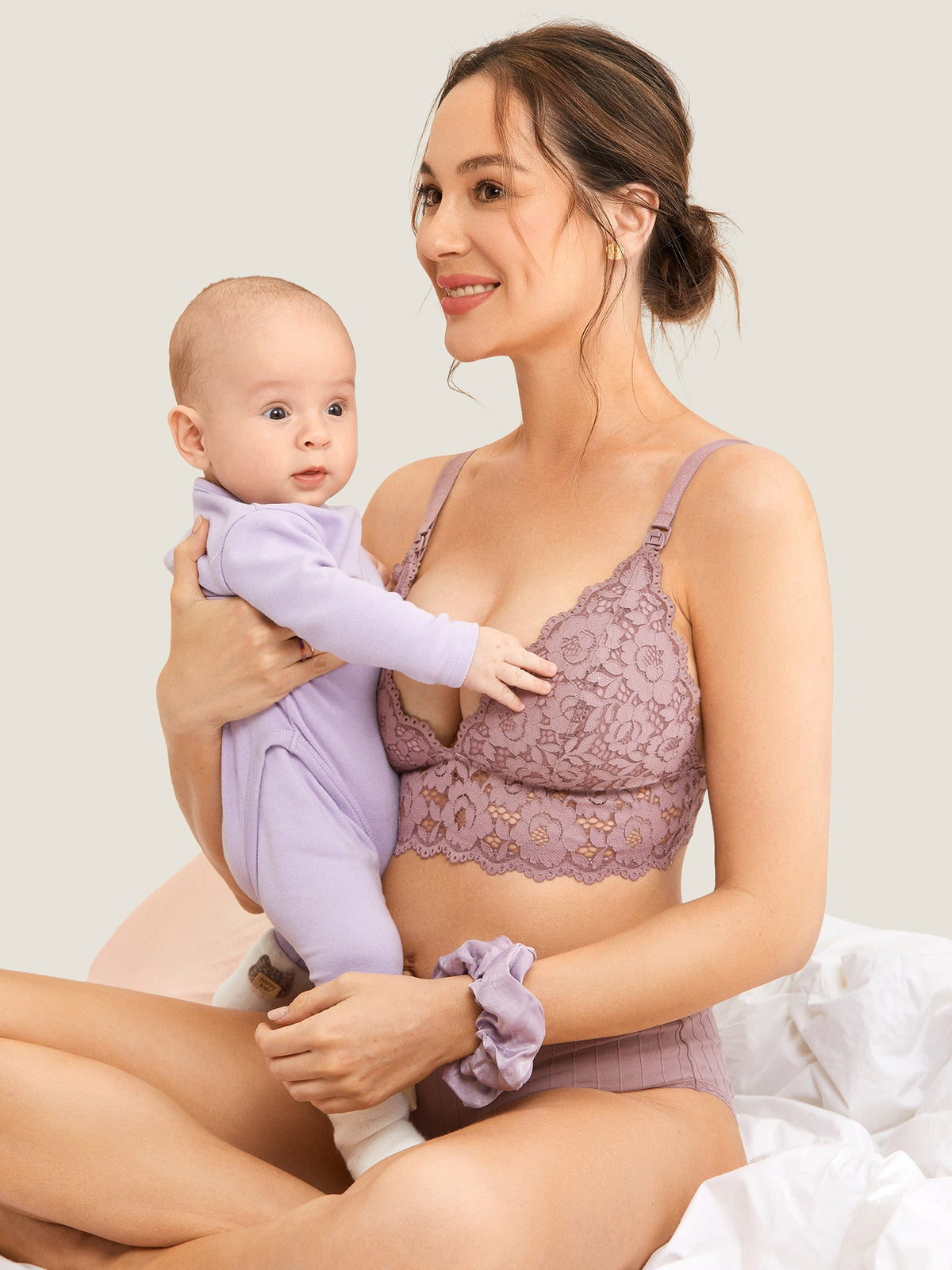 Fazo Store kanten voedingsbralette met diepe V-hals